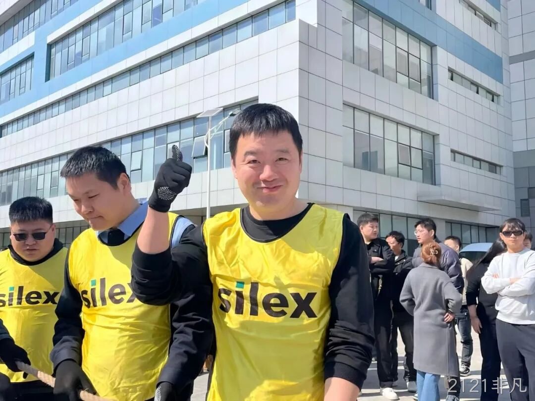 赛场聚同心,合力攀高峰——2121非凡举行2026春季拔河比赛